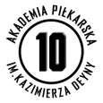Logo  Akademia Piłkarska Deyna